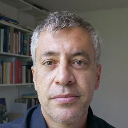 Иво Петров